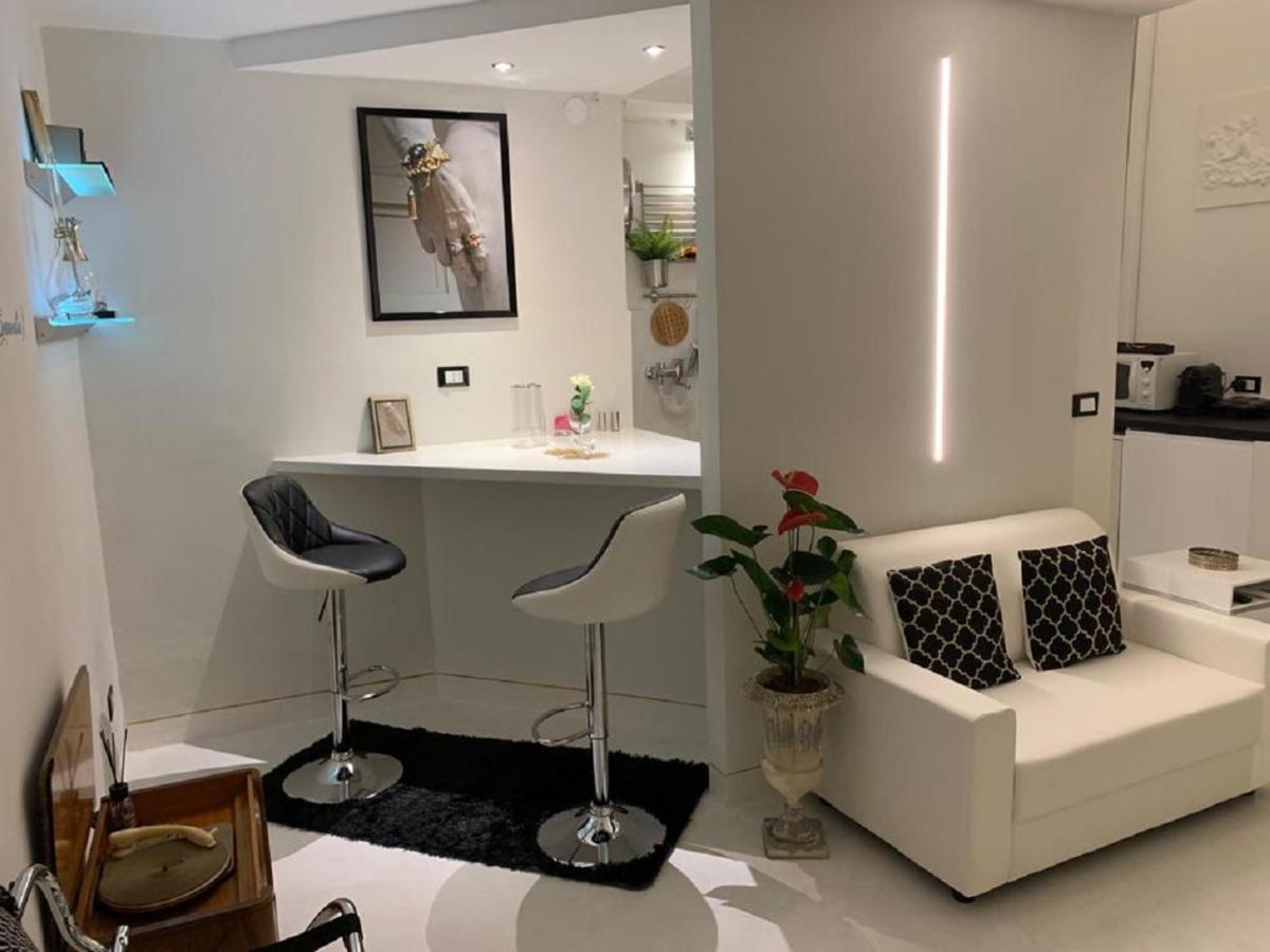 White Suite Floransa Dış mekan fotoğraf